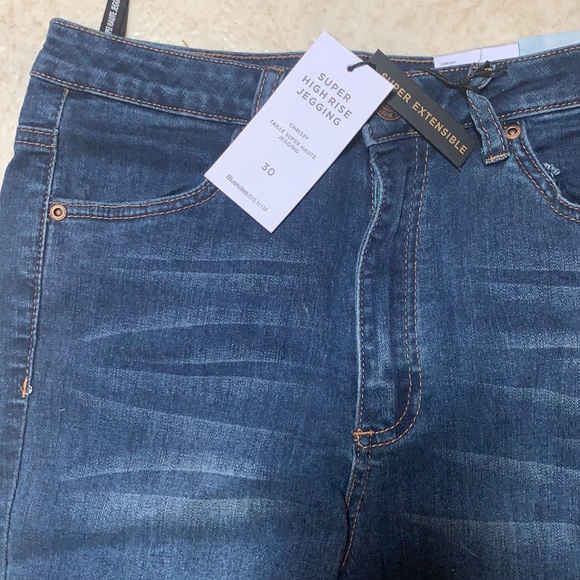BLNTS SUPER HIGH RISE JEGGING - size 30 - Picture 4 of 5